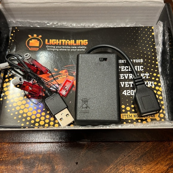 Lightailing LED Kit for Technic Chevrolet Corvette - Picture 4 of 7